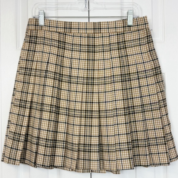 Bagatelle Collection Preppy Tan & Black Plaid Pleated Mini Skirt Medium - Picture 1 of 16